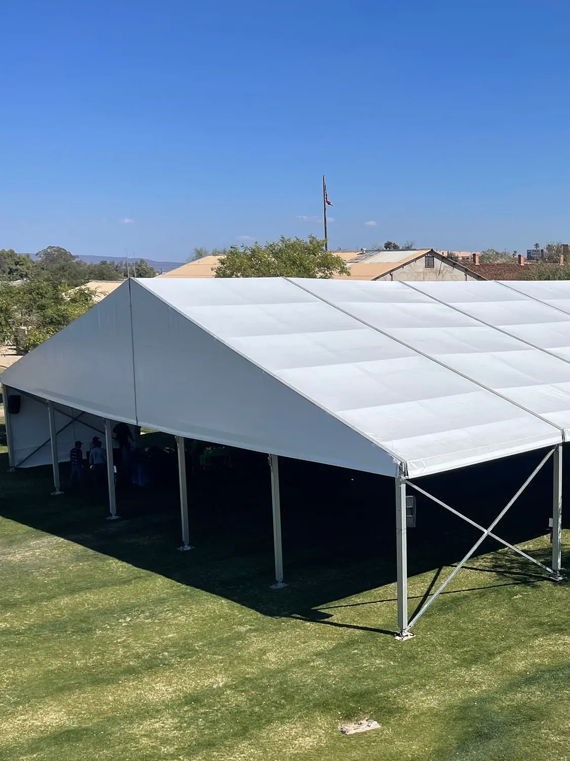 Outdoor Tent Set up